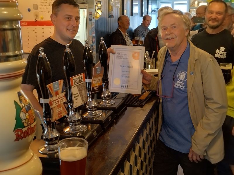 Pub of the Season Summer 2022 Presentation to Beer Shed New Mills 